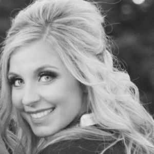 Meet your Posher, Cortney